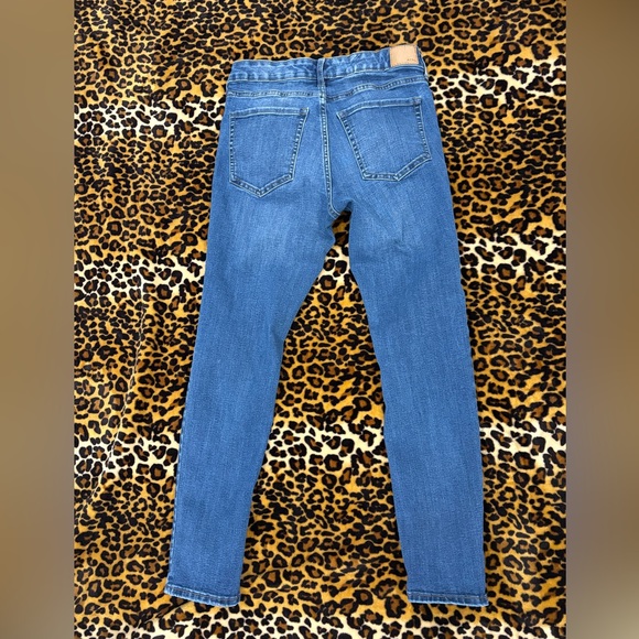 Aeropostale Women's Skinny Jeans in Light Blue - Picture 2 of 5